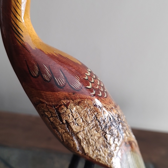 Brown carved bird - Picture 6 of 7